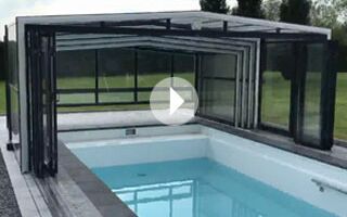 Überdachungen mit Solarantrieb